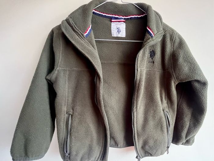 U.S. Polo Assn. Green Boys Gilet size 5-6 years