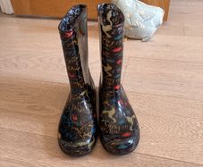 kids wellies