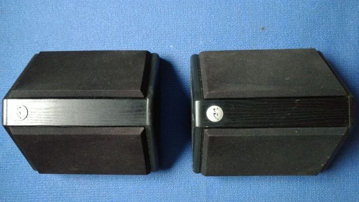 Wharfedale Bi-polar surround sound speakers (PAIR)