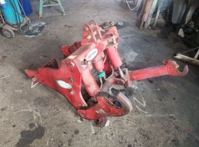 front linkage