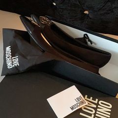 Love Moschino