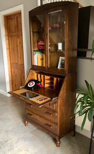 writing bureau/ bookcase