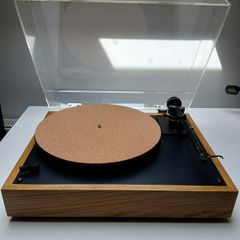 Thorens TD-160 Turntable