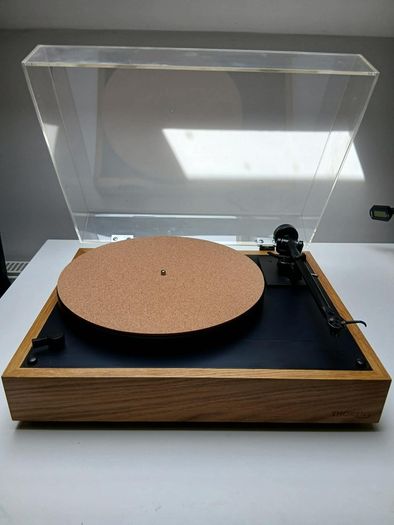 Thorens TD-160 Turntable