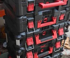Milwaukee Packout 5 Piece including rolling cart.