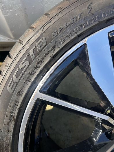 Genuine Volkswagen R-Line Misano 20" Alloy Wheels