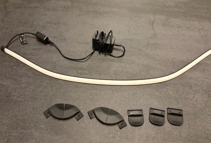 Philips Hue play gradient PC strip light for 24-27inch monitor