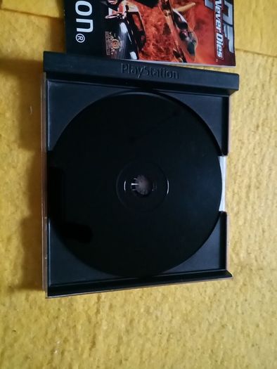007 Tomorrow never dies PlayStation 1 Ps1 PlayStation 2 ps2 games Original