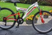 Young Persons Mountain Bike In Excellent Condition
