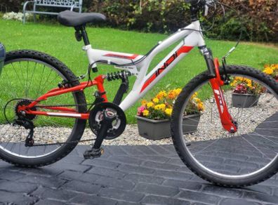 Young Persons Mountain Bike In Excellent Condition