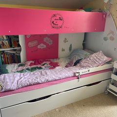 bunk bed