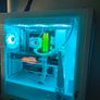 Custom White Gaming PC - Ryzen 5 9600X / RX 7700 XT / DDR5 / Gen5 SSD + Monitor Image 5