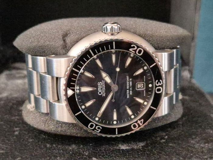 Oris TT1 diver date ref 7533