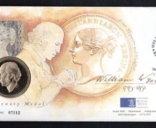 1995 Great Britain William Wyon Bicentenary Philatelic Numismatic Cover (PNC) Cover including Bicentenary Medal and Definitive Stamps