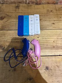 wii controllers