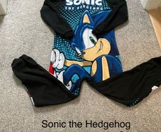 Sonic the Hedgehog onesie, 11 to 12