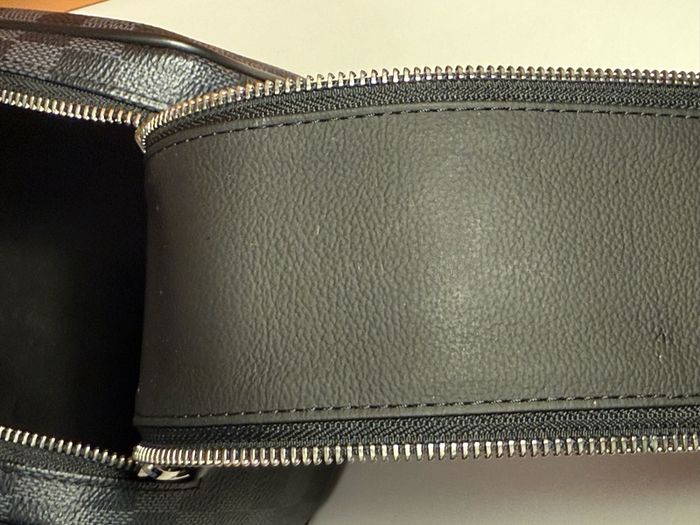Louis Vuitton Dopp Kit