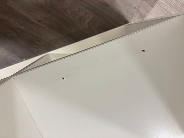 White 2x4 kallax shelving unit