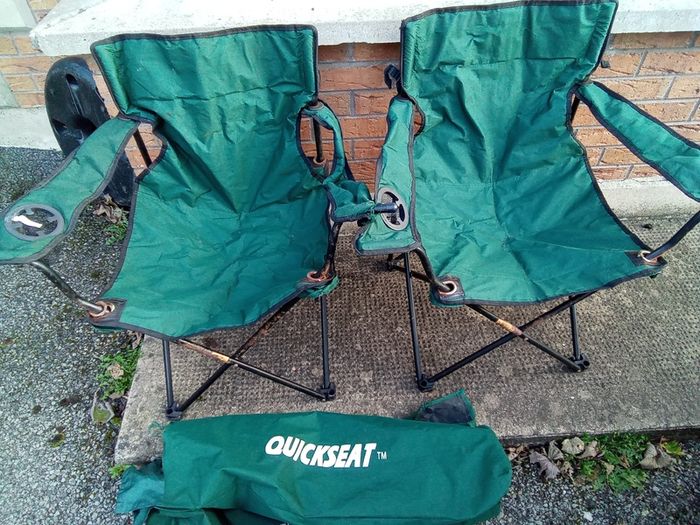 Folding chairs