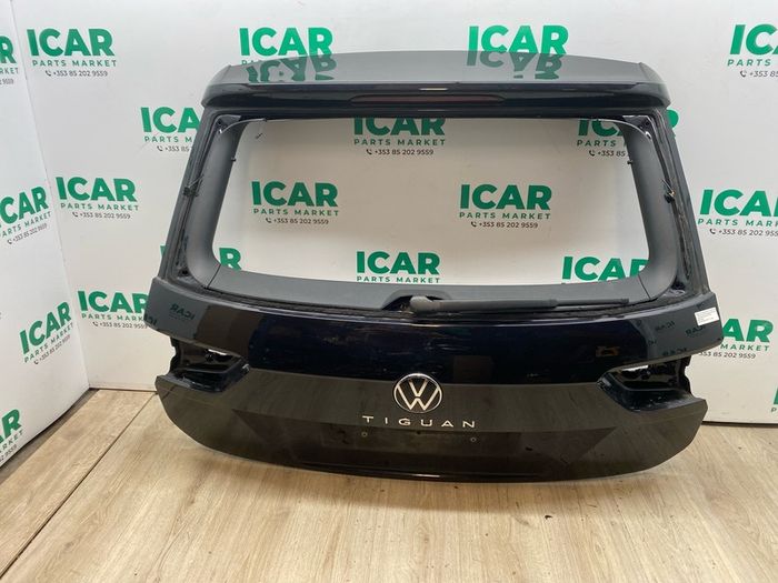 2022 Volkswagen Tiguan boot lid breaking for parts