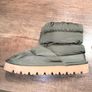 ladies padded boots size 7 Image 6