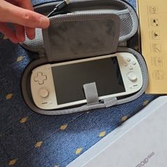 Retroid Pocket 5