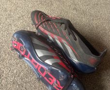 Predator Elite football boots