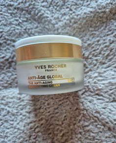 Yves Rocher Anti Age Day Cream