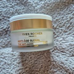 Yves Rocher Anti Age Day Cream