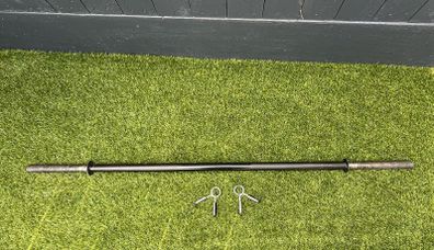 Weights/Barbells/Dumbells