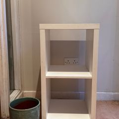 Cube storage x 2
