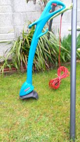 grass trimmer