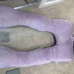 Pregnancy pillow