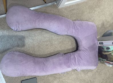 Pregnancy pillow