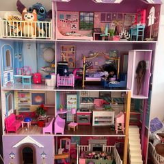doll house