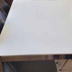 Dinning table and 4 chairs