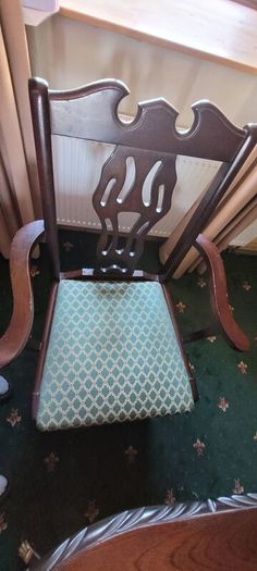 Mahogany Table & Chairs