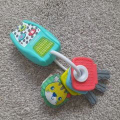 Infantino key chain toy