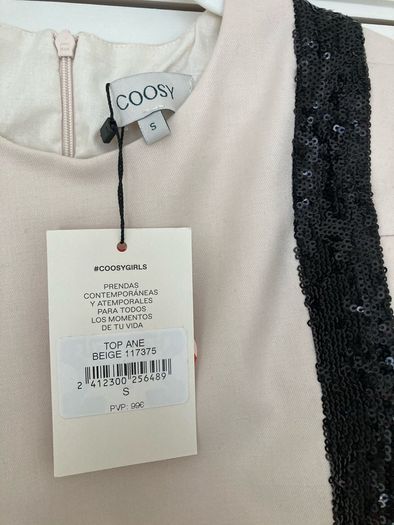Coosy Structured Top creamy beige and black sequin