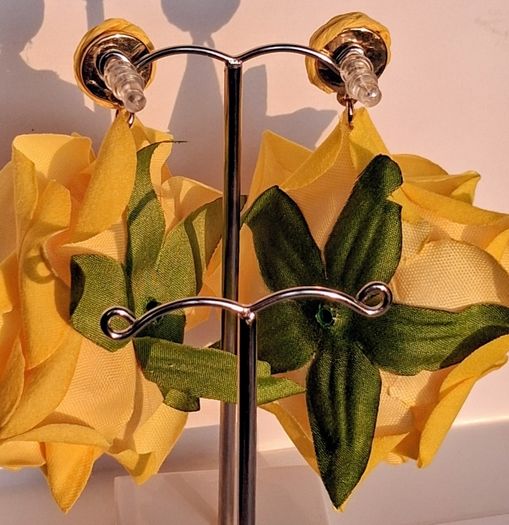 Realistic Yellow Extravagant Rose with Raffia Woven Stud Earrings