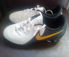 Nike Phantom GX  Kids Size UK 2