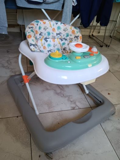 baby walker