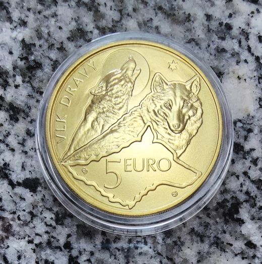 Slovakia 5 Euro Shiny Coin 2021 - Wolf - Fauna and flora in Slovakia