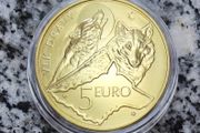 Slovakia 5 Euro Shiny Coin 2021 - Wolf - Fauna and flora in Slovakia