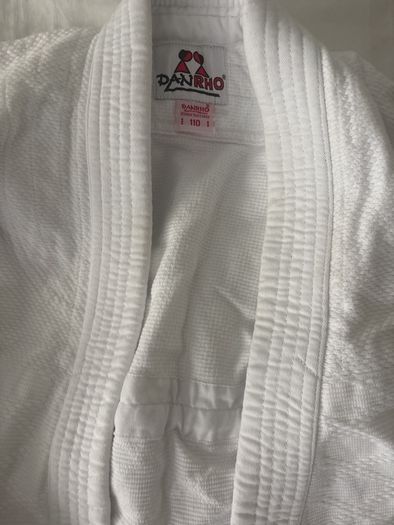 Danrho Dojo Line Judo Gi Set Size 110
