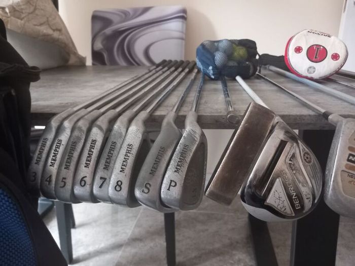 golf Set. golf clubs and bag.  Golf balls