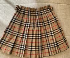 Burberry skirt 5/6T