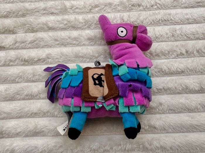 Fortnite Loot Llama Russ Soft Plush Epic Games 2018 Pinata Gaming Lama approx. 18 cm. Used Please see photos