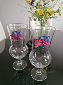 TWO PLANET Hollywood  DUBLIN hurricane glasses    collectable