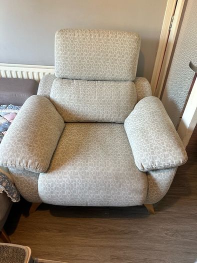 Large sofa, L shape with storage & single chair, all reclining
